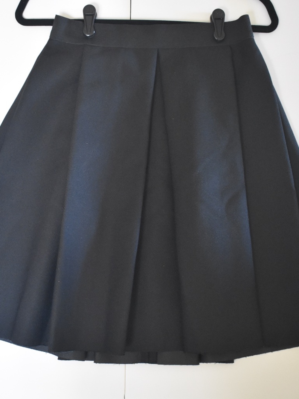NWOT COS Collection of Style Black Pleated A-Line Knee-Length Skirt Size Large
